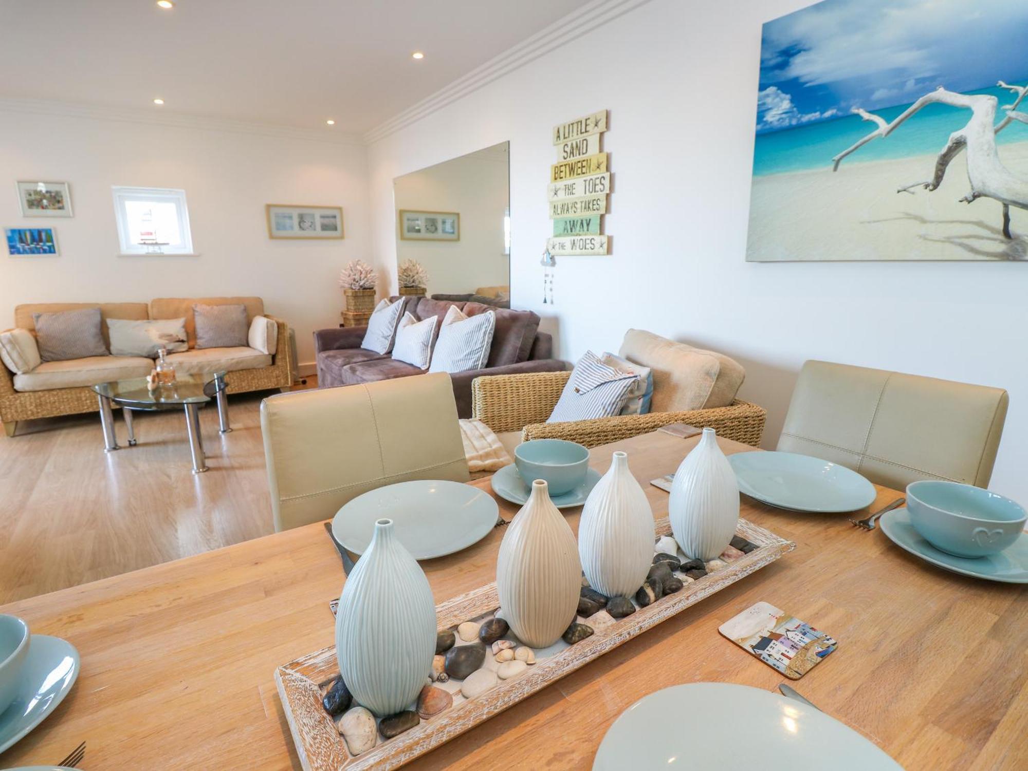Marina View Apartment *